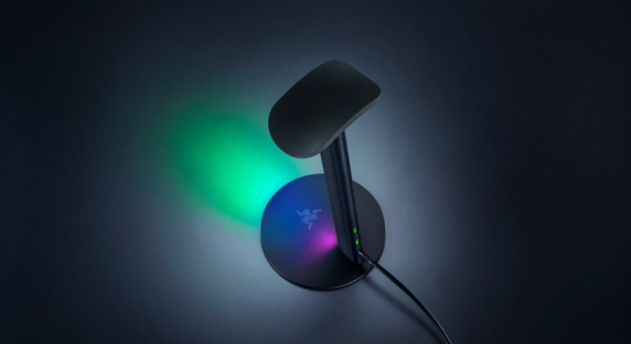 Razer Smart RGB Headset Stand Base Station V3 Chroma  |  Black