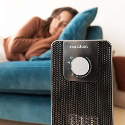 Cecotec ReadyWarm 2000 Max keramikas rotējošs  |  Keramiskais sildītājs  |  2000 W  |  Jauda līmeņu skaits 3  |  Piemērots telpām līdz 20 m²  |  Melns