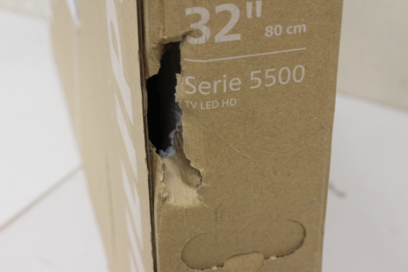 SALE OUT. Philips 32PHS5500 / 12 32" (80cm) LED 2K LED TV  |  SALE OUT.  |  Philips 2K LED TV  |  32PHS5500 / 12  |  32  |  Black  |  DAMAGED PACKAGING