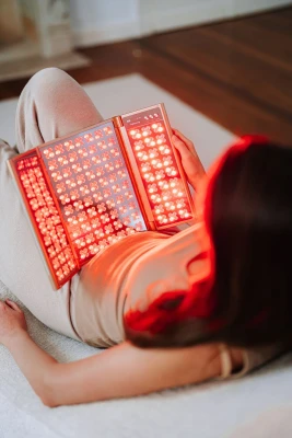 Beautifly BeautiLight Duo Golden LED Light Therapy Panel