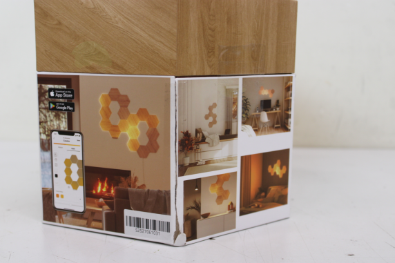 SALE OUT. Nanoleaf Elements Wood Look Hexagons Starter Kit (13 panels)  |  Cool White + Warm White  |  DAMAGED PACKAGING