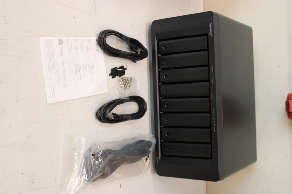 SALE OUT. Synology Tower NAS  |  DS1821+  |  Up to 8 HDD / SSD Hot-Swap  |  AMD Ryzen  |  Ryzen V1500B Quad Core  |  Processor frequency 2.2 GHz  |  4 GB  |  DDR4  |  DAMAGED PACKAGING, UNPACKED