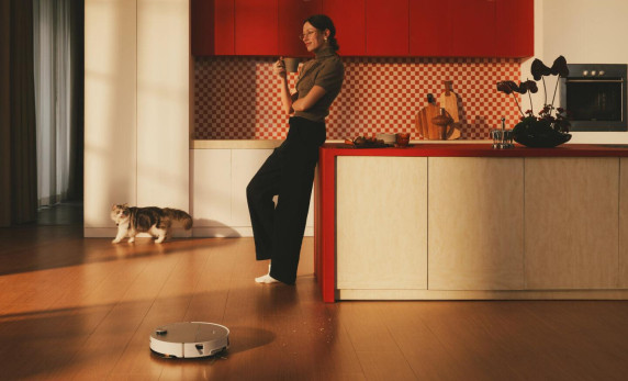 VACUUM CLEANER ROBOT SAROS 20 / SONIC COMPLETE WHITE ROBOROCK