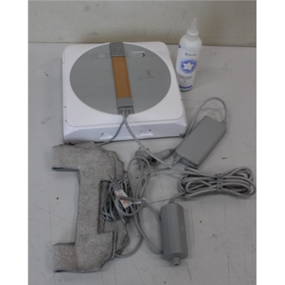 SALE OUT. Ecovacs | Windows Cleaner Robot | WINBOT W1 PRO | Corded | 2800 Pa | White | Ecovacs | Windows Cleaner Robot | WINBOT W1 PRO | Corded | 2800 Pa | White | USED, DIRTY, SCRATCHED, HALF BOTTLE OF LIQUID