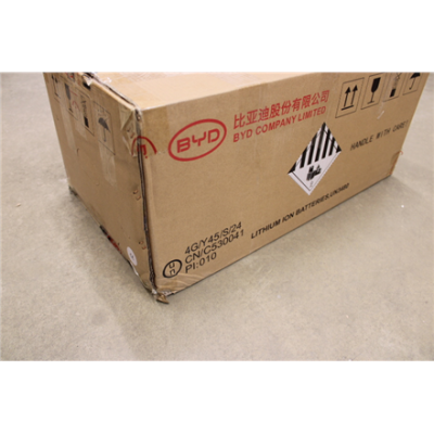 SALE OUT. BYD Battery module 2.56 kWh HVS | BYD | Battery Module (2.56 kWh) | 12911241-00 | DAMAGED PACKAGING, SCRATCHES ON BOTTOM